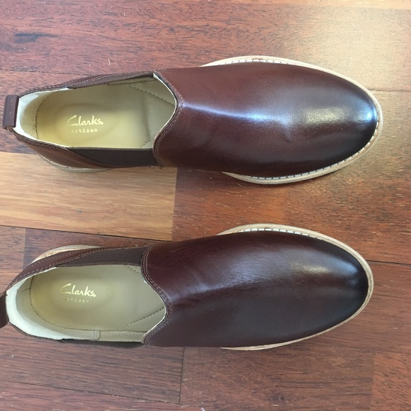 Clark's Edenvale Page Booties Dark Brown 7.5 NEW - Picture 2 of 8